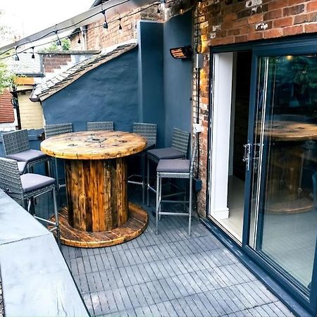 Cheadle Haven: 4-Bedroom Retreat Near Alton Towers Exterior photo